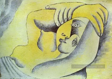 Nu sur une plage 1929 cubisme Pablo Picasso Peinture à l'huile
